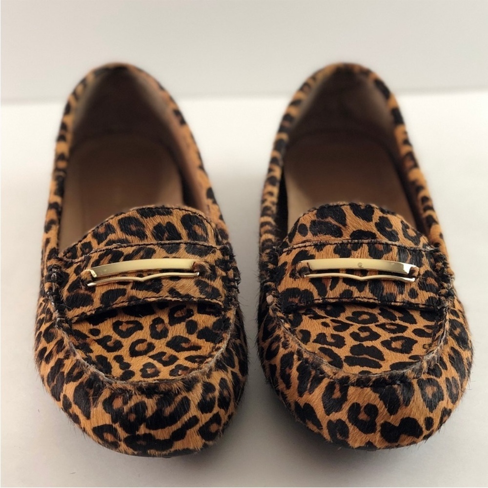 Vionic Leopard Print Driving Flats With Gold Acce… - image 2